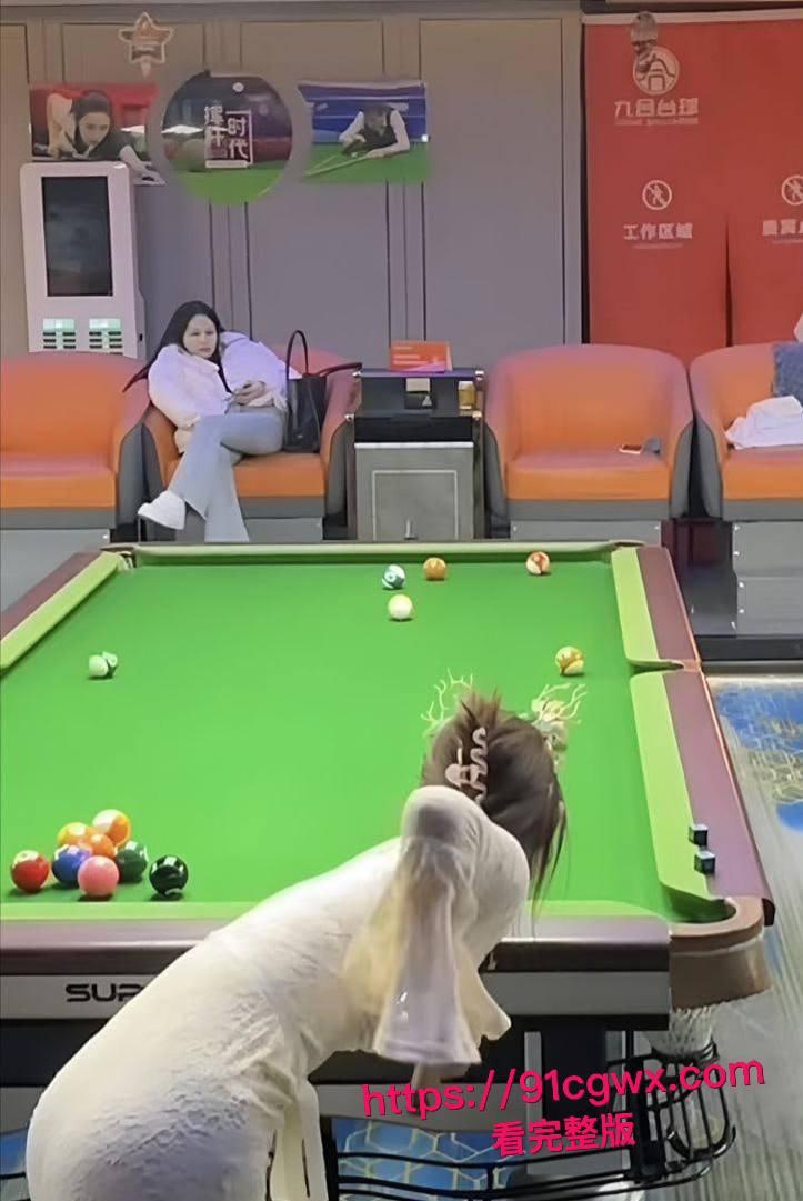 长沙雨花树木岭五江天街台球店杨巧黑料狂爆!性感台球妹变母狗酒店嗷嗷叫被操,撸管天花板!-7