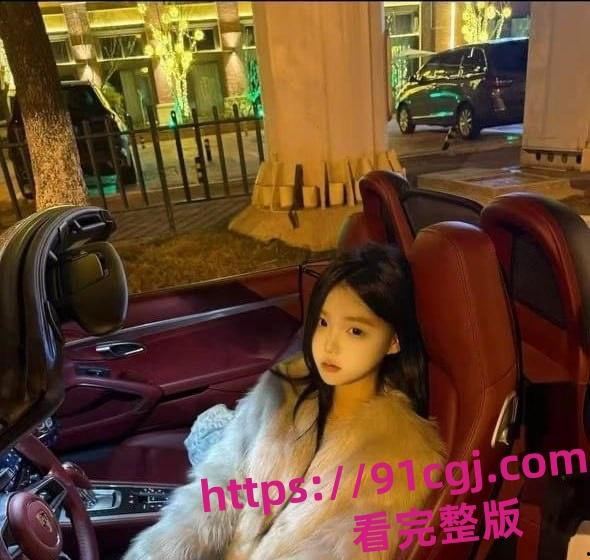 长沙市申雅琴从水电八局高技辍学下海 抖音谈价傍金主火爆网络成骚鸡传奇-1