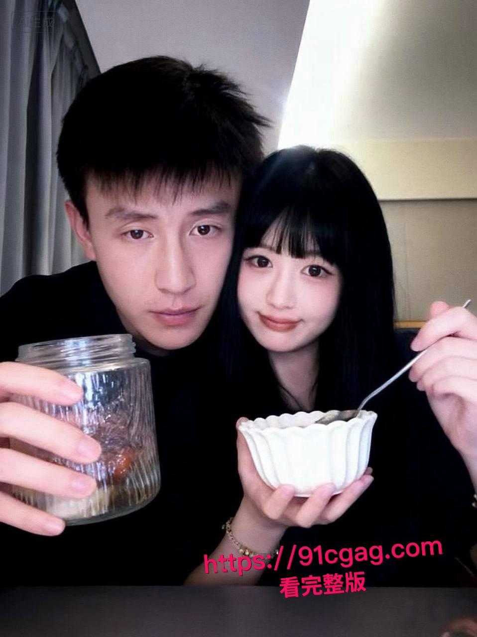 短剧顶流塌房预警!刘萧旭遭私密视频威胁,医美女友曾低调探班片场-2