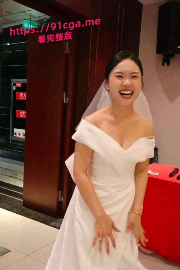 极品人妻闫冰倩私生活大曝光,老公怒揭其淫乱黑历史-2