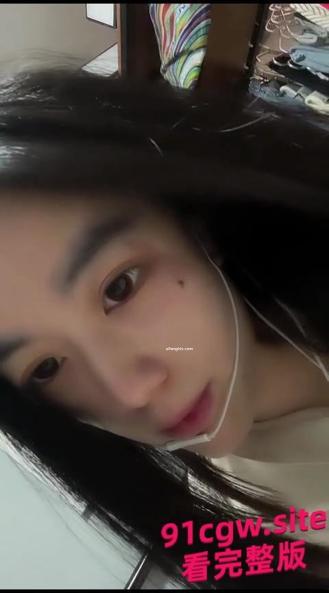 互联网野鸡上线!欣梦然一对一私拍遭泄露 可爱校花终究沦落!-1