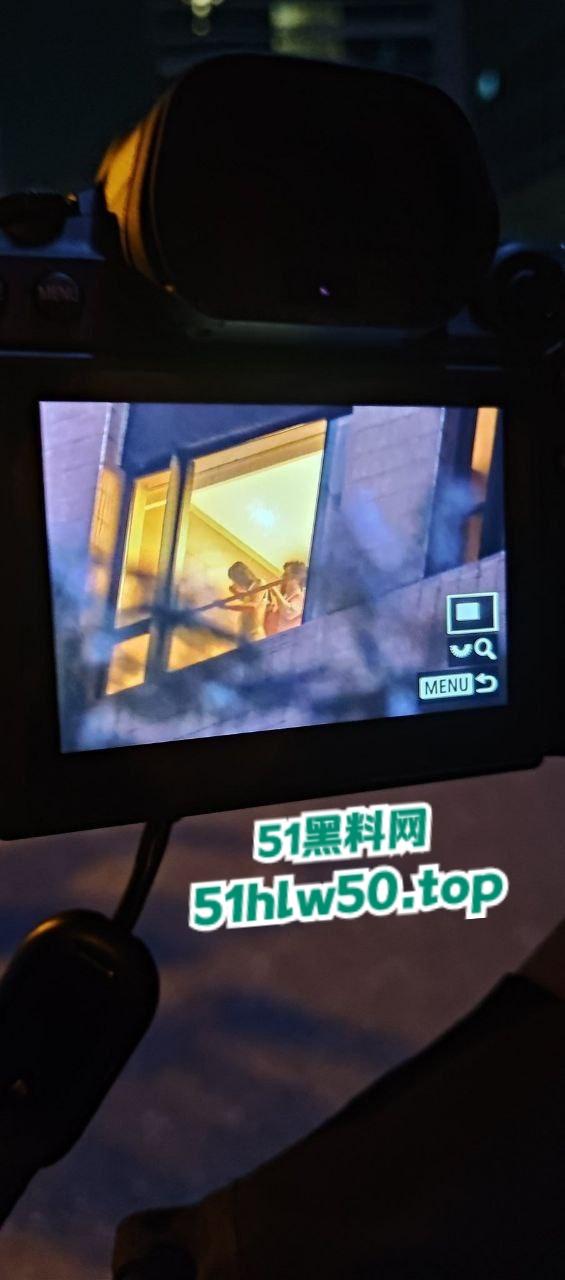 广州萤火虫漫展是好文明【荞麦甜甜茶】D座江边不拉窗帘激战,上万人围观拍照完整视频流出!-3