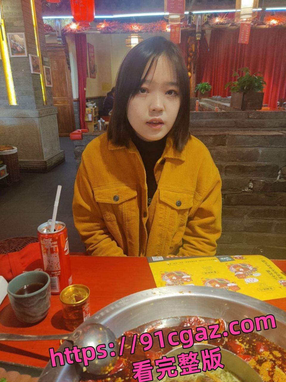 上海第二工业大学张嘉懿 遭渣男泄密流出不雅性爱视频-8