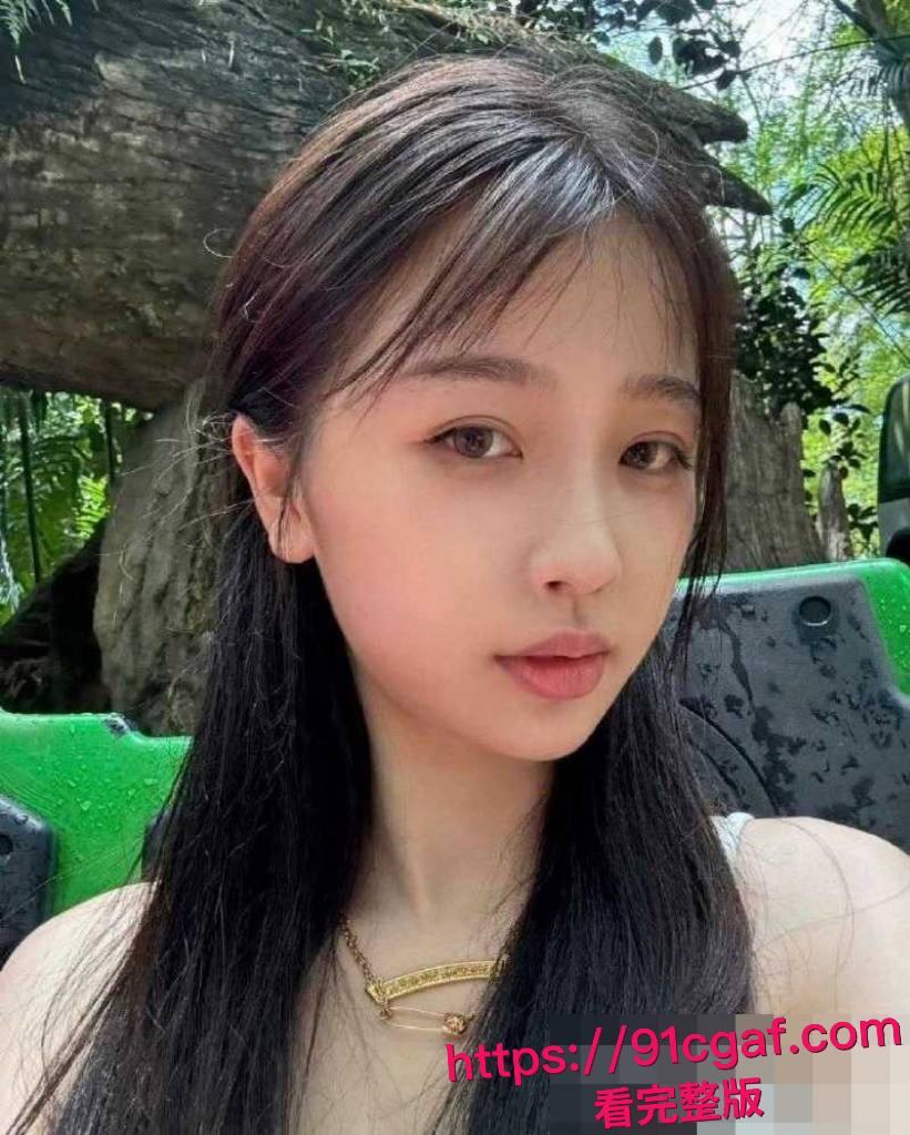 内娱当红女星虞书欣被曝陪睡黑料 拍部戏睡一个 私生活极度混乱 性爱视频独家曝光!-1