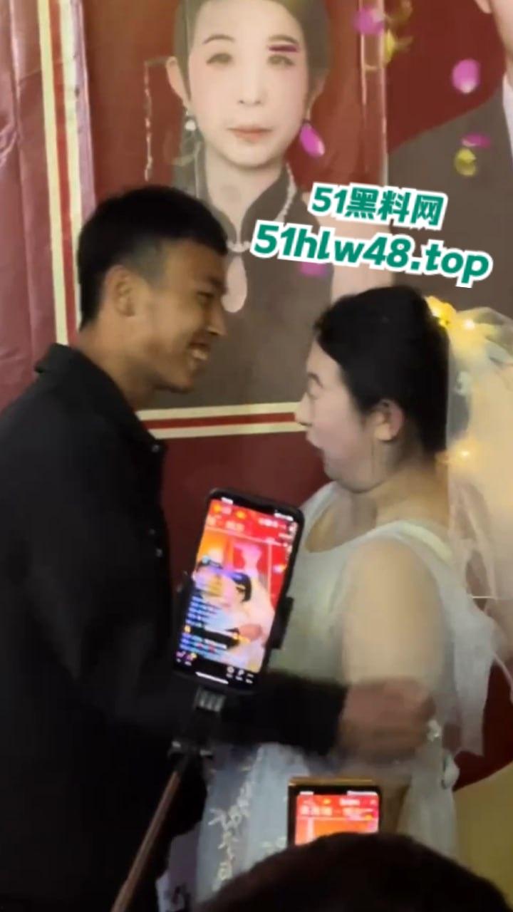 日照最聪明小伙,娶了大自己几十岁的老姐姐少走弯路,真是一点苦都不用吃。-5