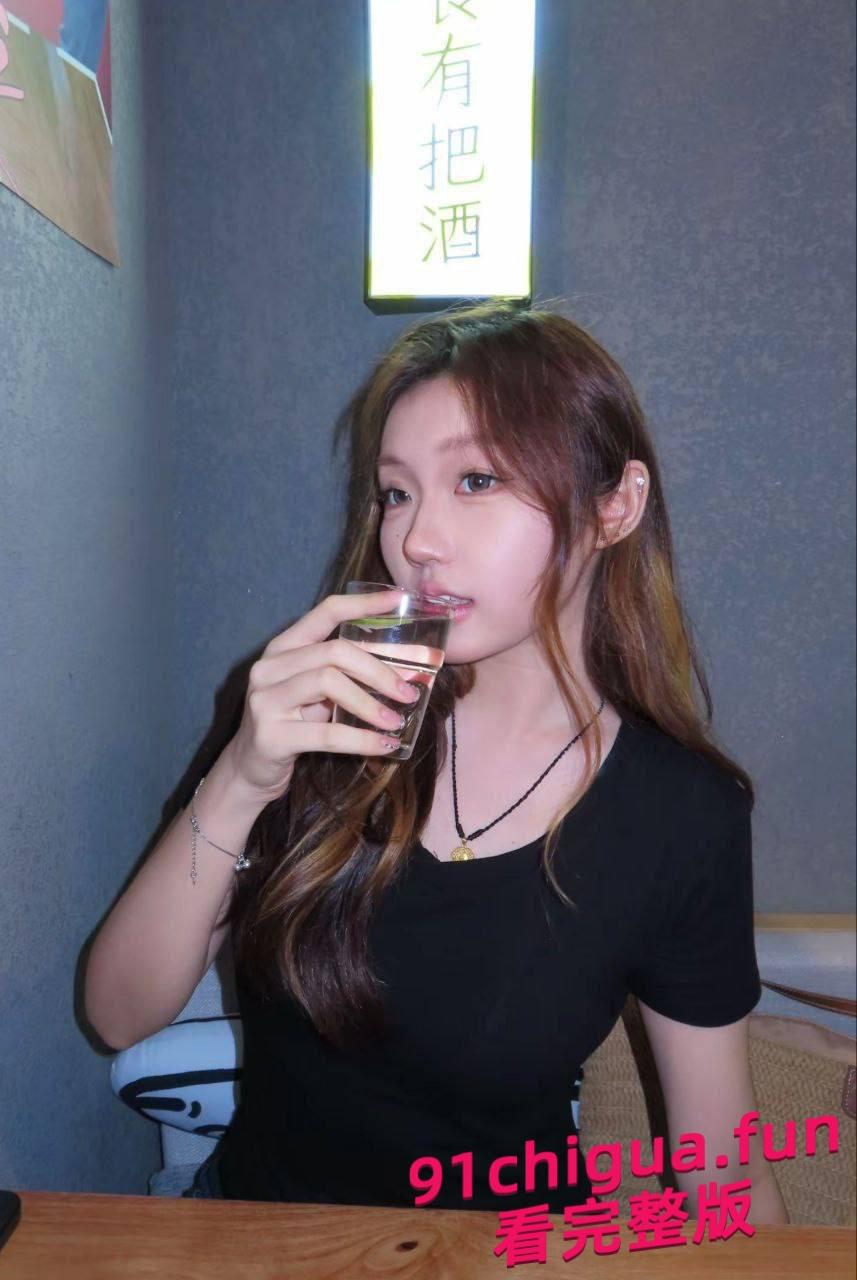 上海交通大学附属瑞金医院捐精科护士葛欣怡性爱视频曝光。时常在外约炮性生活混乱! #乱性 #护士 #骚婊子-6