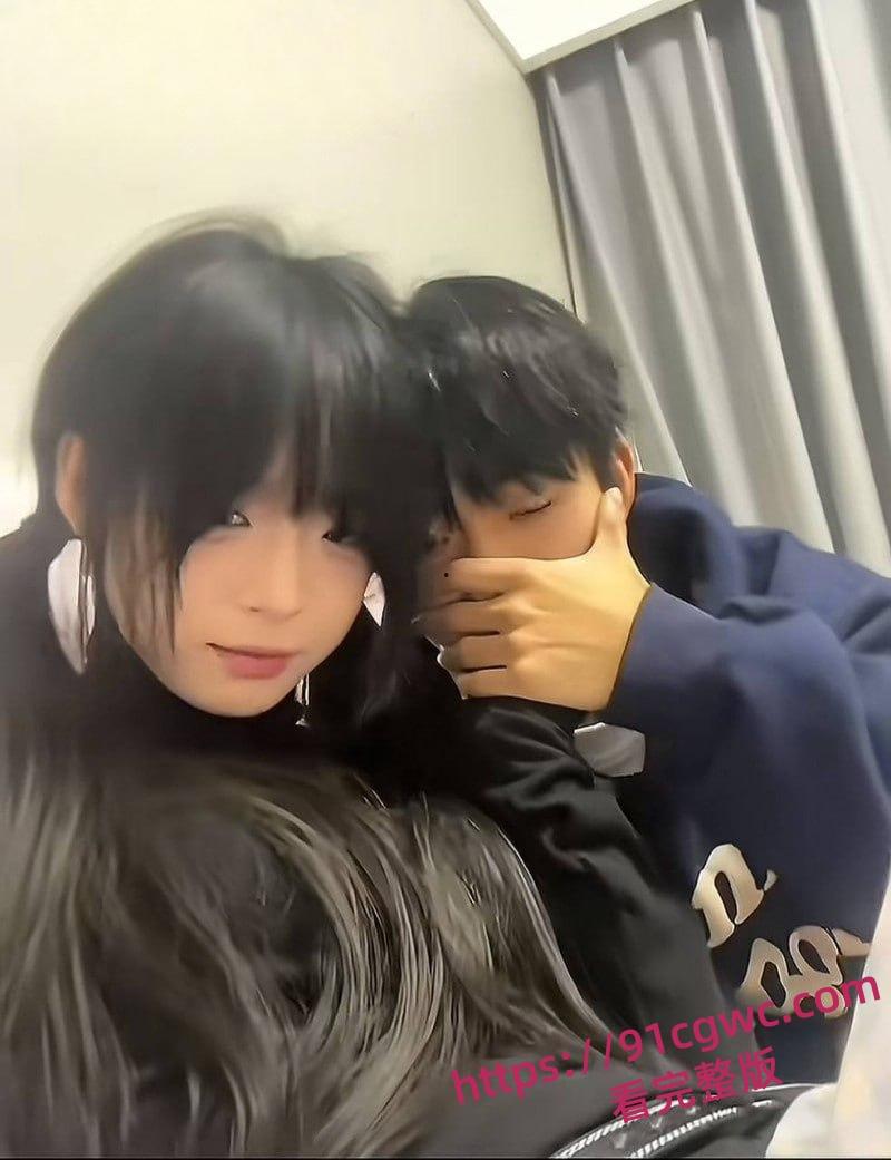 抖音340万粉网红少涵自曝猛料 男友伍六七出轨操粉 无套内射女粉为其打胎 性爱视频曝光实锤无疑!-18