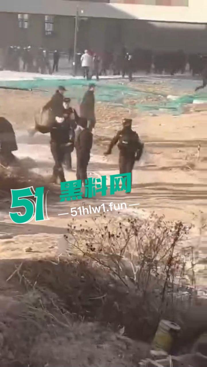 蒲城职校坠亡男生事件发酵,知情人爆料重重疑点,官方表态排除刑案,网友却不买账!-5