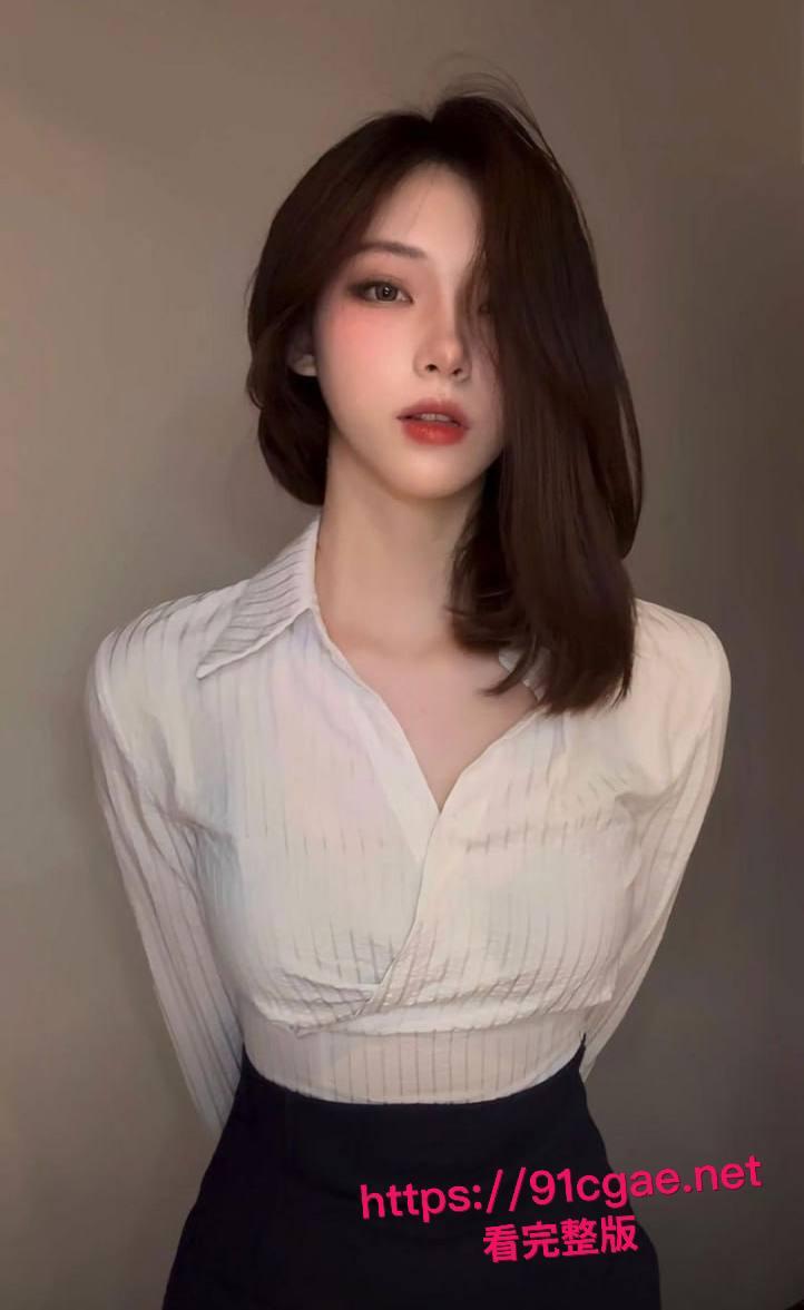 抖音百万粉丝网红羊肉串 口交视频曝光 冷艳女王反差化身低贱母狗 任凭金主玩弄!-8