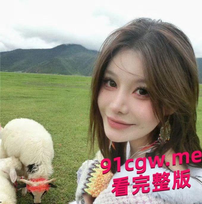 妍妍酱因吸毒被曝塌房事件,表面清纯女神私下烂的不成样子!-8