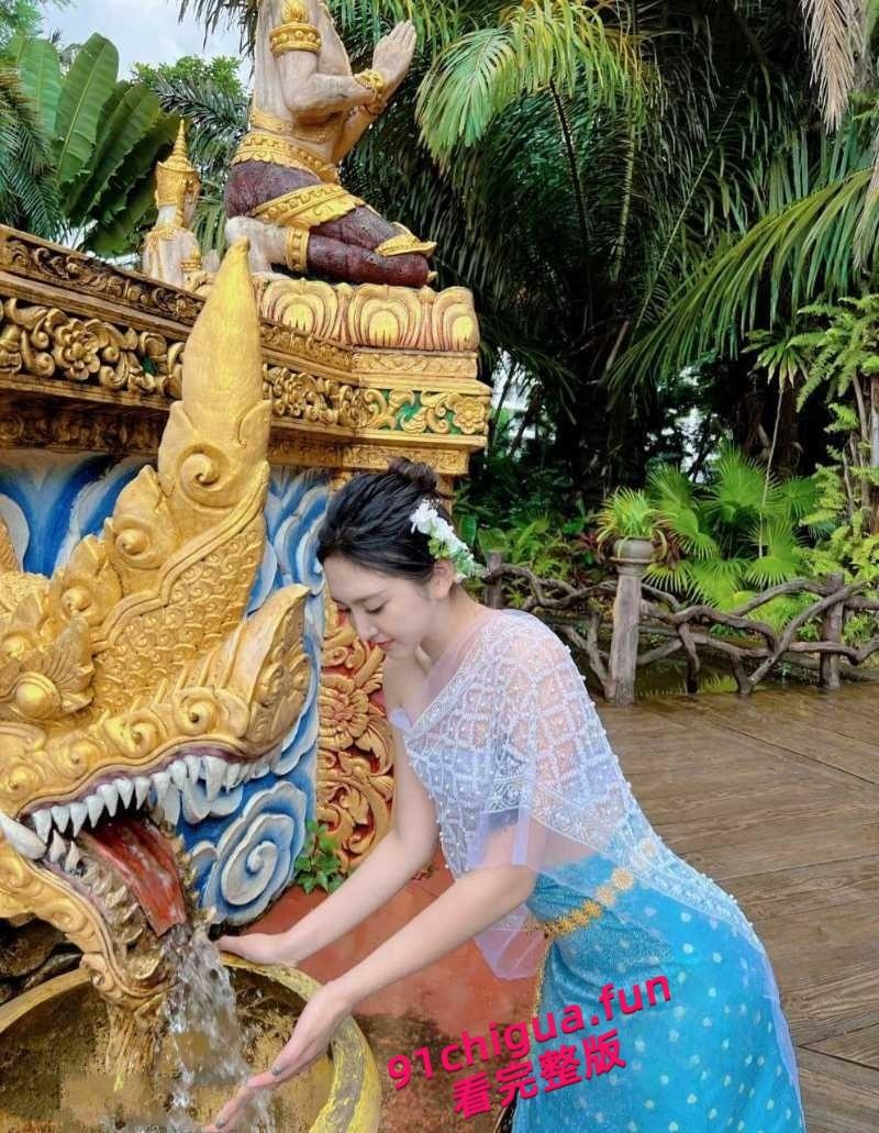 某单位领导的瓜友自爆,酒店潜规则刚入职的女大学生,白嫩皮肤姿势多样,全程主动骑乘飘飘欲仙!-4