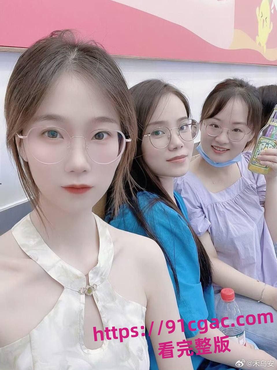 哈尔滨医科大学研究生 宦雅昕 大尺度私密照流出 后入顶臀的医师一个字就是爽!-5