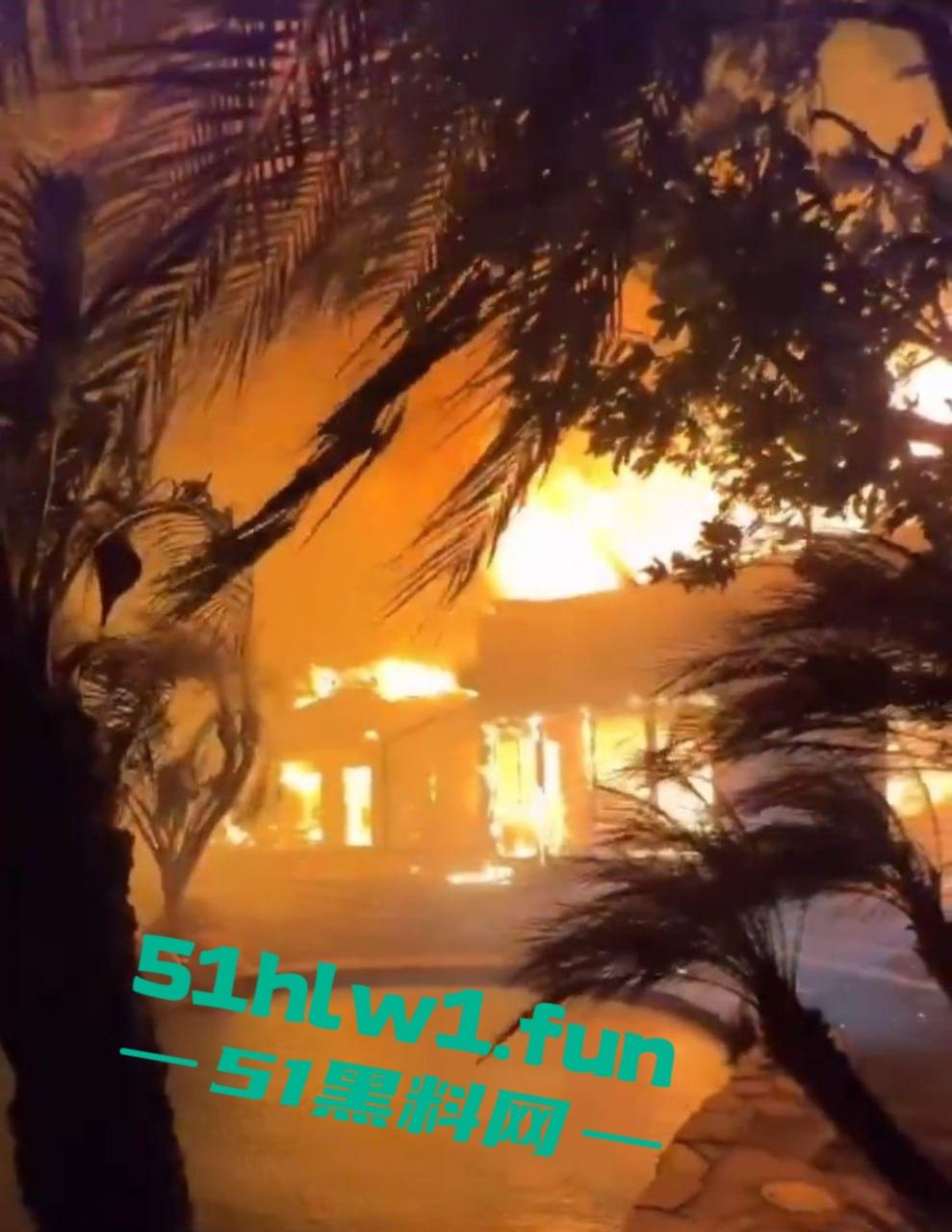 洛杉矶火势疯狂升级,7万居民被迫撤离,大片森林变焦土,美利坚的灾难正在上演!-7