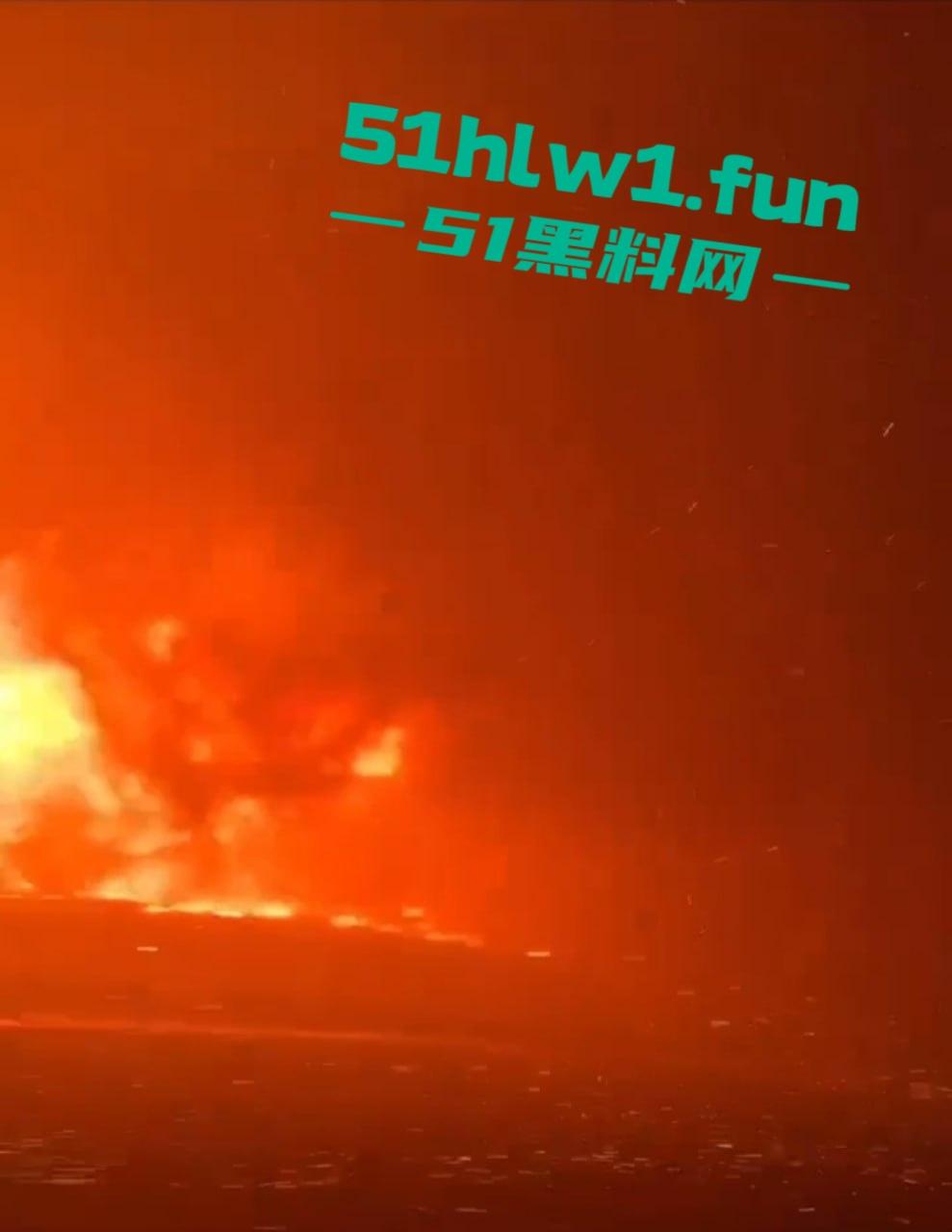 洛杉矶火势疯狂升级,7万居民被迫撤离,大片森林变焦土,美利坚的灾难正在上演!-12