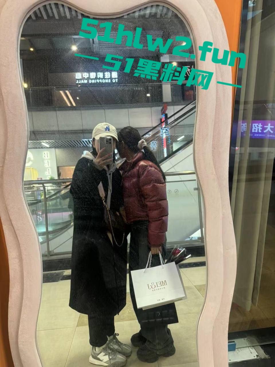 游戏里是枪王,现实里是钢枪王,苏州某大学骚母狗女友被猛攻到乱叫,纯粹的干炮艺术!-6