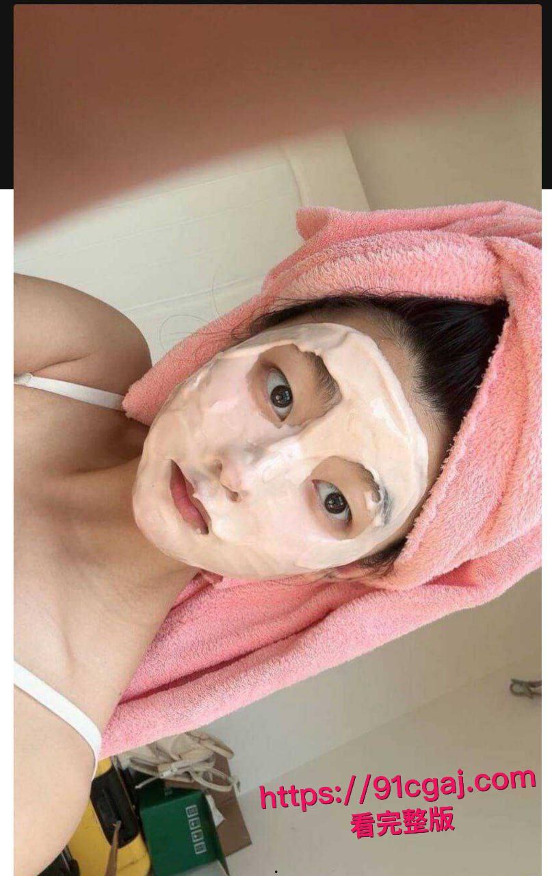 重庆第一双语学校极品骚货吕家亿琳脚踏多条船曝光!有男友还外面约炮,视频泄密口交爆操!-8