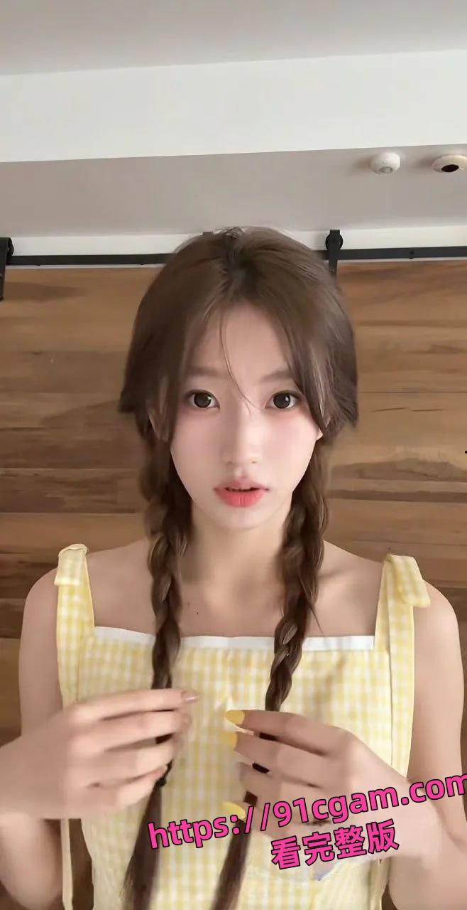 贵圈54万粉丝女网红 丘隹亘 和灰灰男大哥同游泰国,清纯人设塌房-3