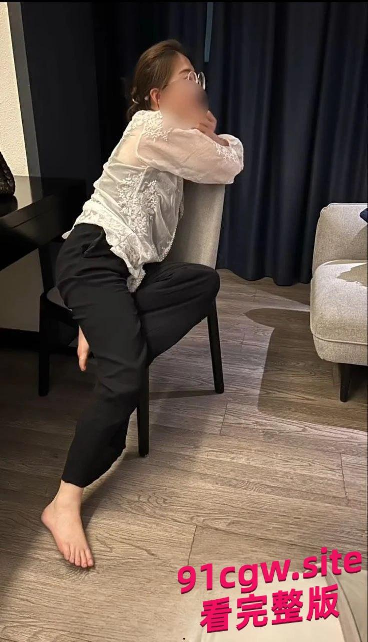 淫妻大神宇宙的琴弦,娇妻和调酒师单男3P!-5