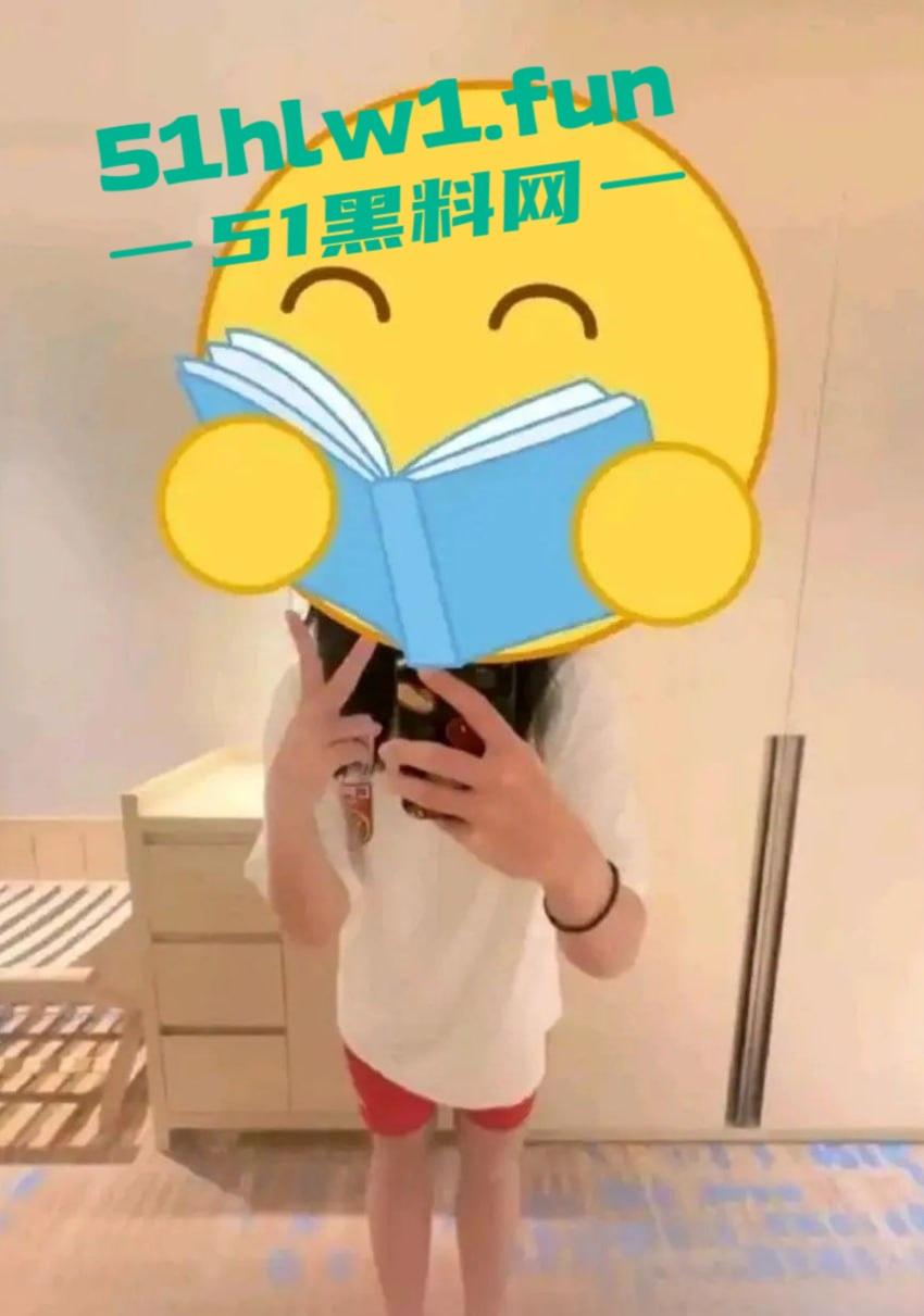 广州豹足球队员【唐天翼】深陷出轨门,被女友举报睡女足【马丹娜】深夜实锤证据传爆全网,绿帽风暴刮遍圈内!-4