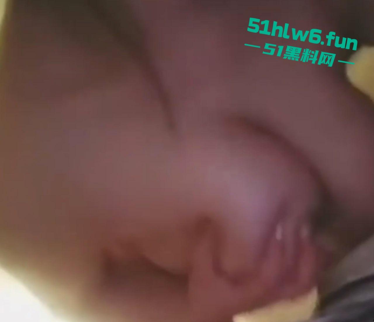 抖音反差元气美少女【full77】又纯又欲小母狗自慰性爱视频泄密,果然看起来约单纯床上约淫荡!-4