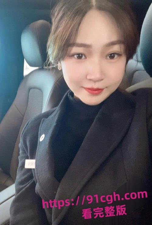 江苏苏州奔驰4S店女销售『李曦』为业绩献身!制服诱惑酒店激战客户视频流出-7