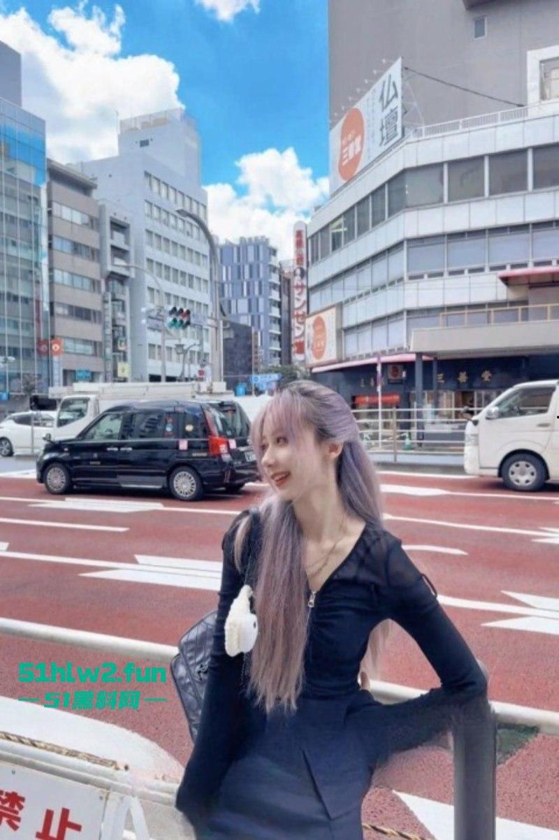 西安Kpop女团成员【刘嘉欣】下海做伴游5天3W,大量不雅视频与身份信息被曝光,完美身材天生的极品炮架。-5