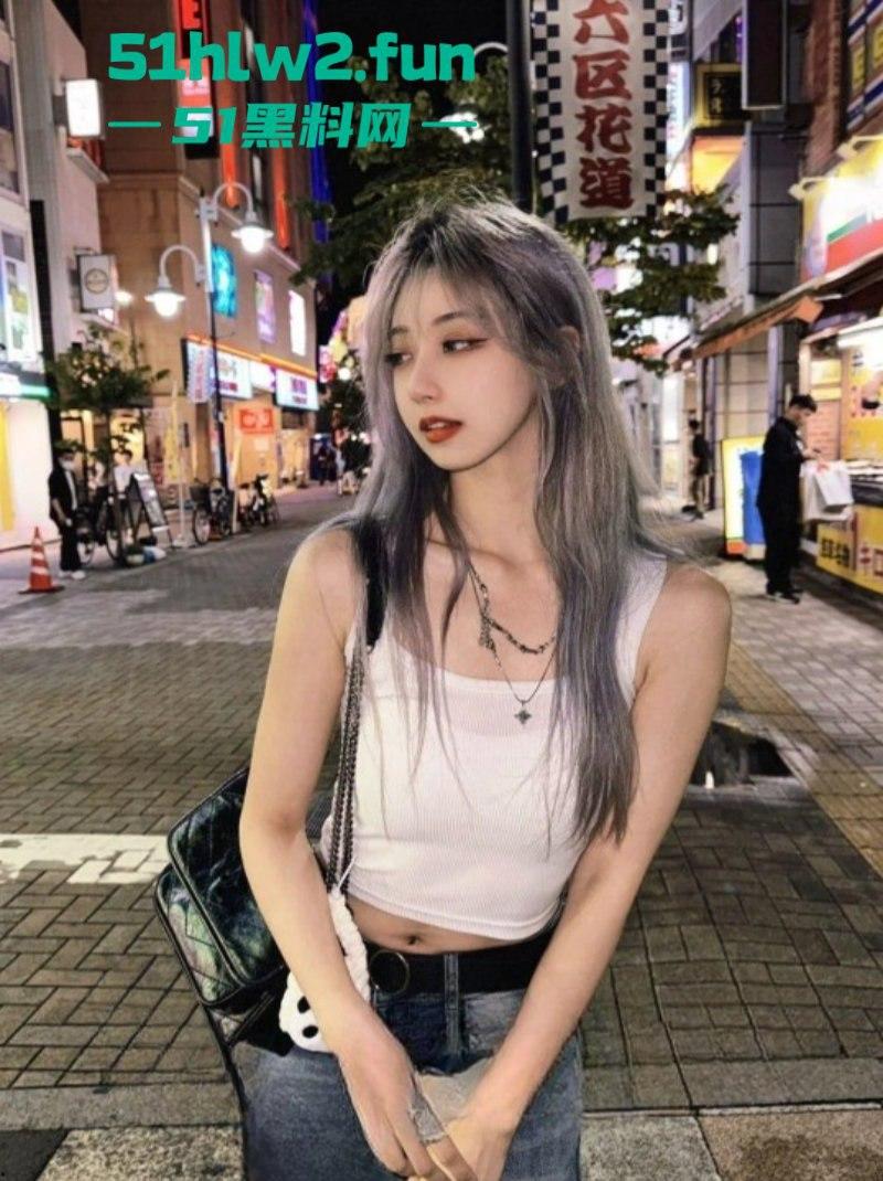 西安Kpop女团成员【刘嘉欣】下海做伴游5天3W,大量不雅视频与身份信息被曝光,完美身材天生的极品炮架。-8