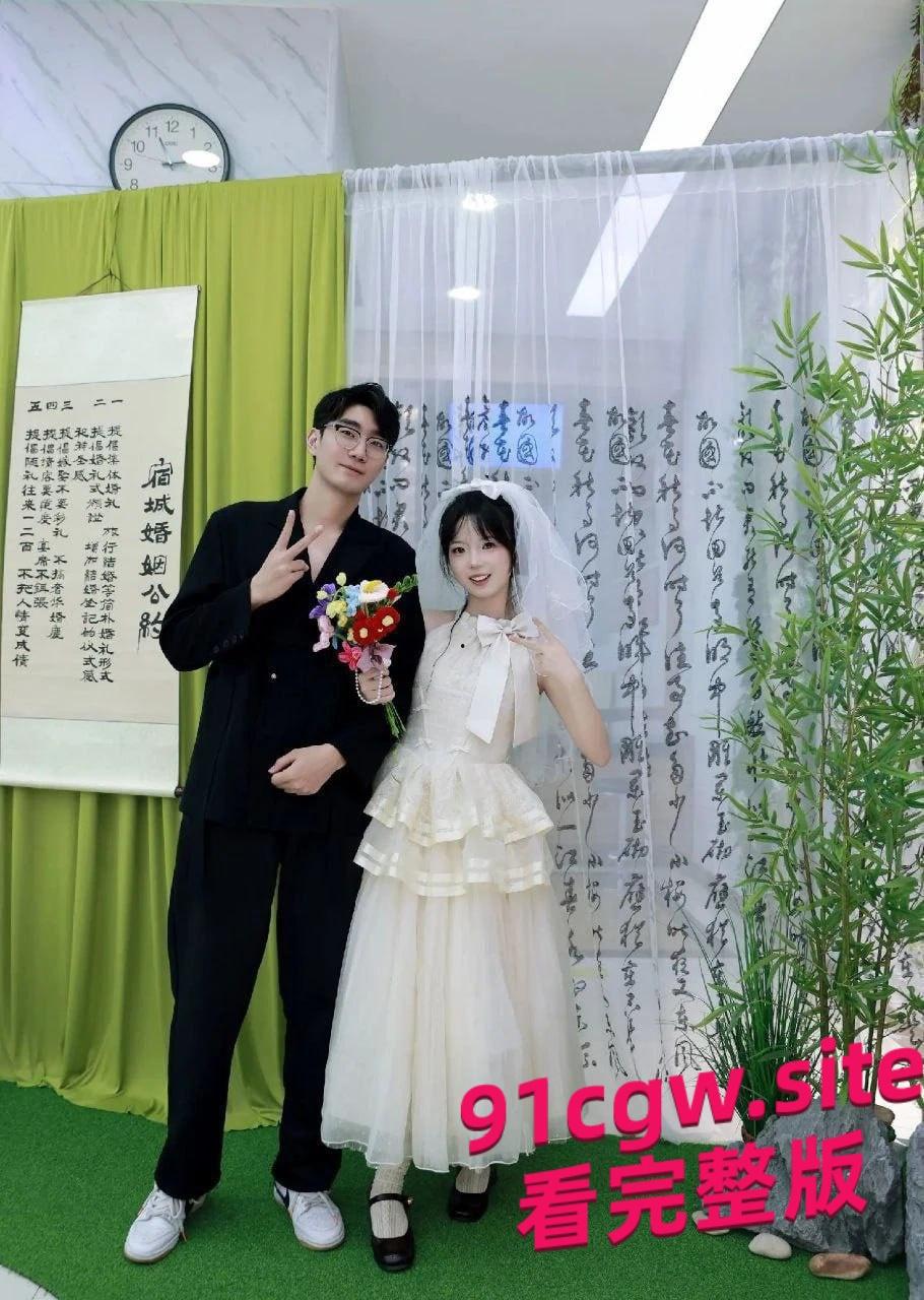 江苏新娘婚纱门事件明天就要嫁人,穿着婚纱赴约深入交流!#绿帽#新婚出轨#性爱视频-8