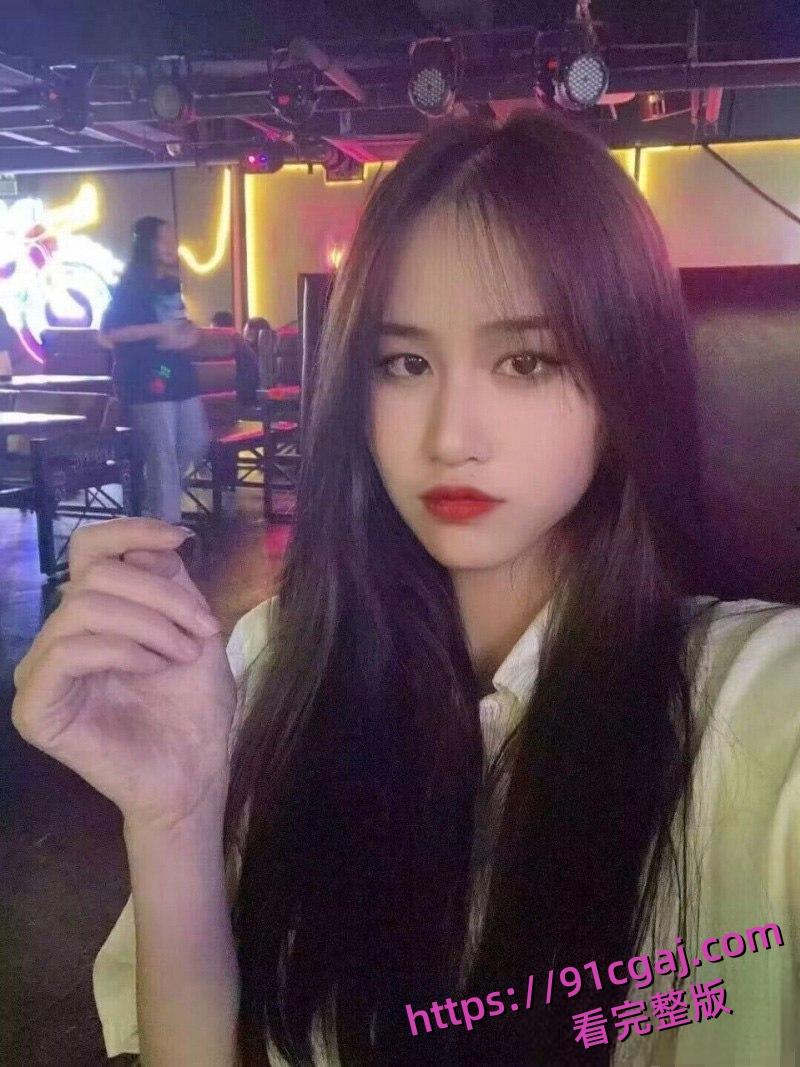 上海剑桥学院薛翊宁高挑巨乳御姐喜欢颜射 露脸骑乘被无套打桩 骚劲十足-2