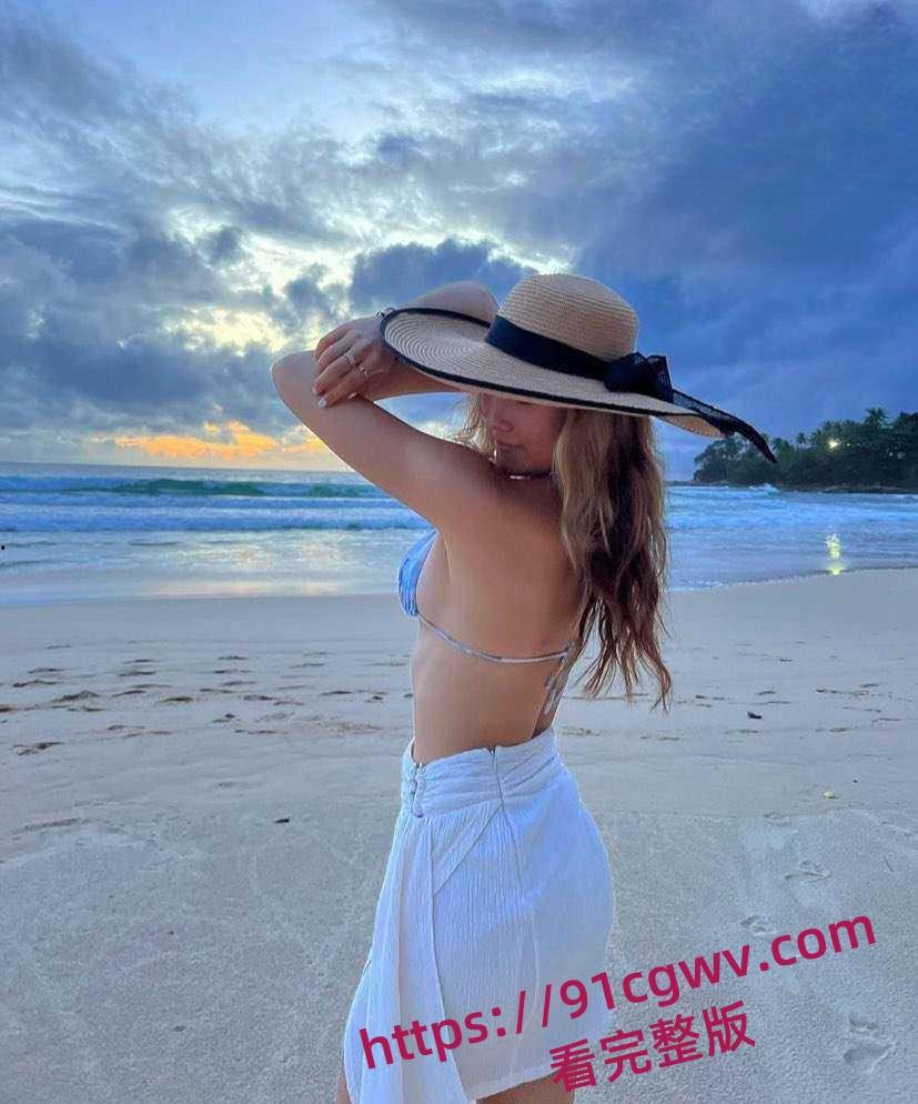 奥运滑雪冠军谷爱凌这么骚为啥没人说呢,曝光裸照图片和自慰视频-5