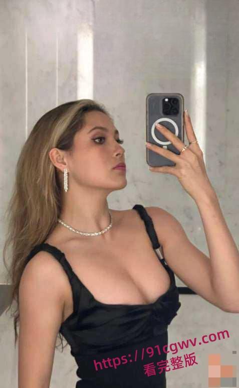 奥运滑雪冠军谷爱凌这么骚为啥没人说呢,曝光裸照图片和自慰视频-9