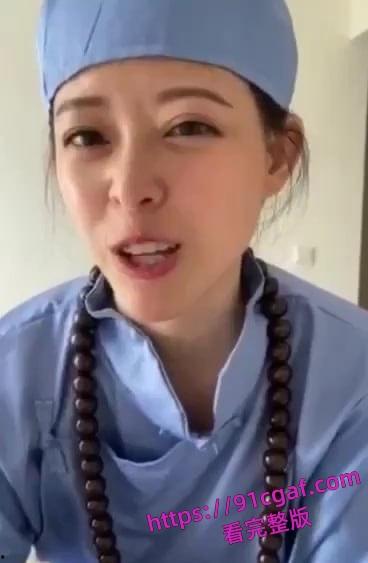 快手极品网红【彤謌】与榜一大哥啪啪视频流出,露脸才是王道!-4