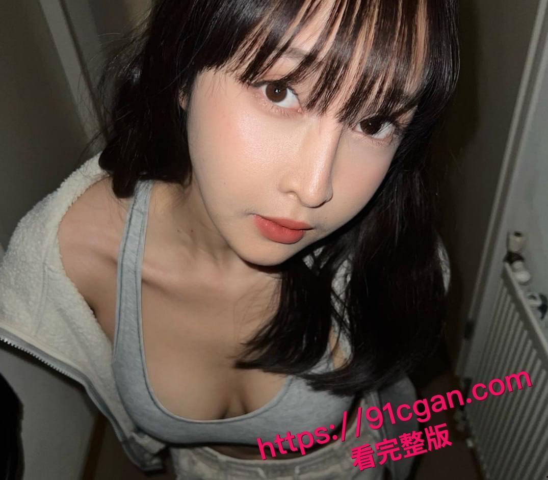 泰国人气网红Deerlong,OnlyFans性爱私拍视频火爆流出!-1